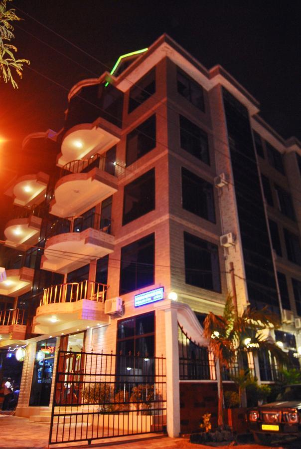 Best Point Hotel Dar es Salaam Exteriör bild